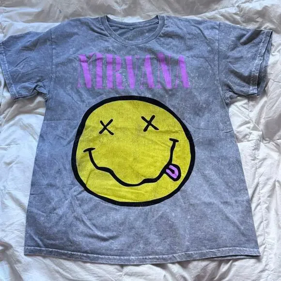 Nirvana smiley graphic band tee XL casual cotton alt grunge short sleeve emo - Picture 6 of 8